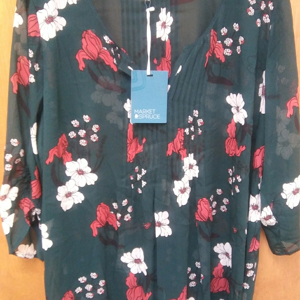 Davenport pleated Top
